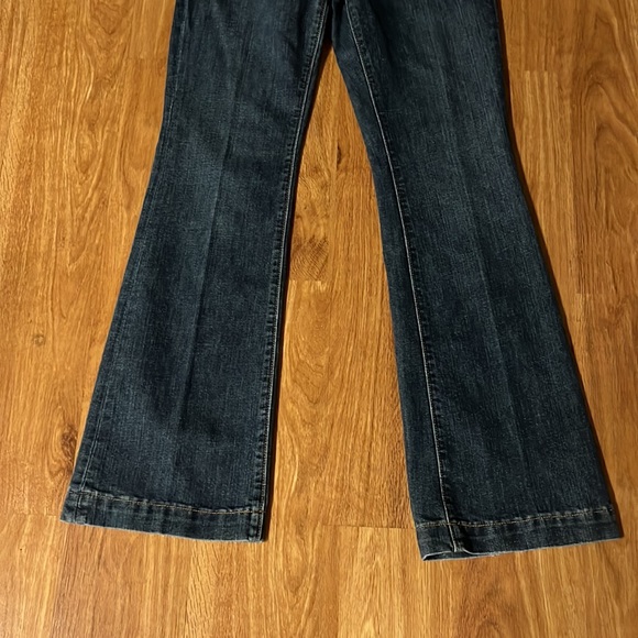 GAP Original Long and Lean flare leg jeans - Picture 2 of 5